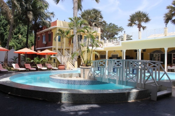 Hotel Coconut Residence (Bakau)